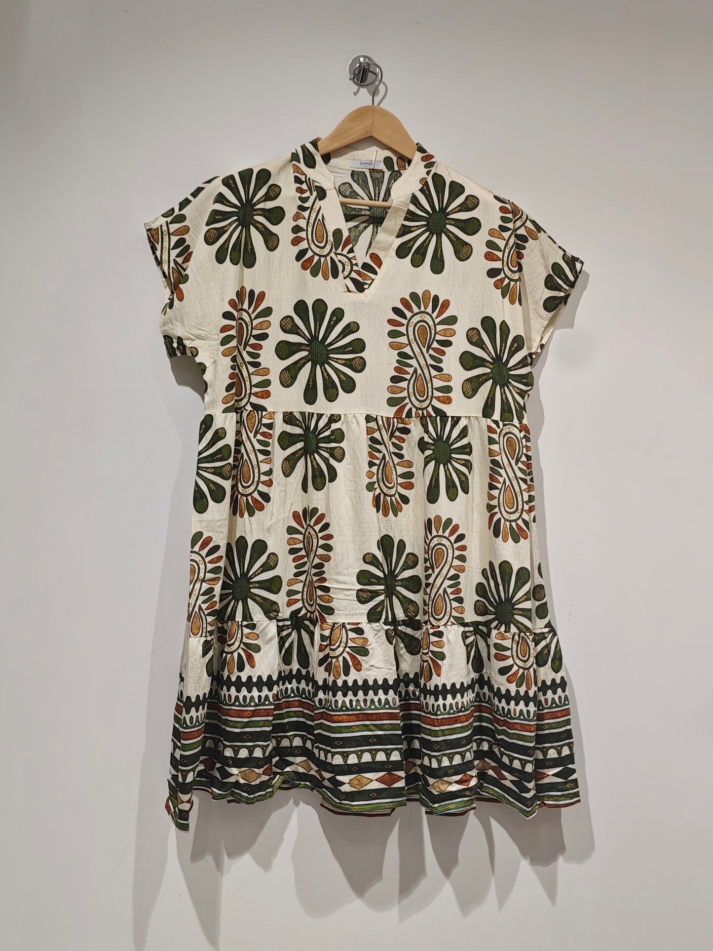 Robe Bohème Chic en Viscose Fluide - L'Échappée 1826