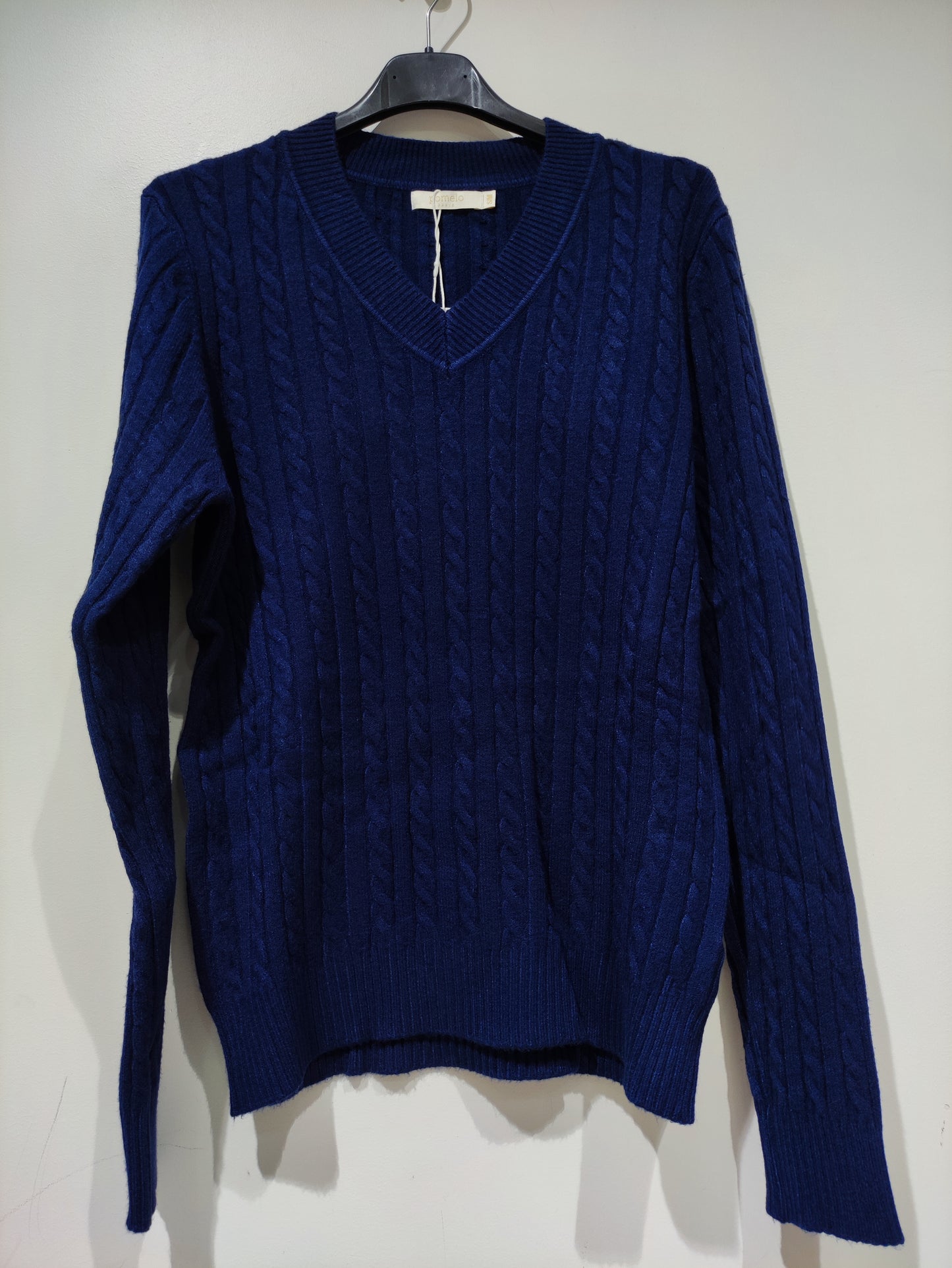 Pull Col V en Maille Torsadée Premium - GO2668810 — visuel 19 — Pomelo