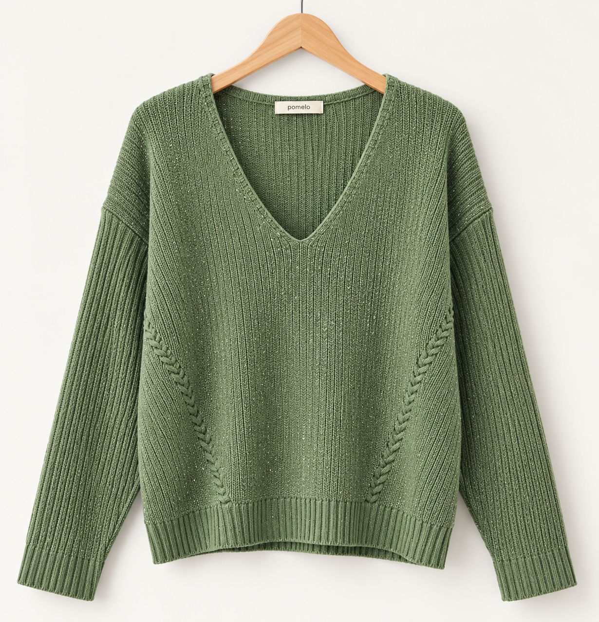 Pull en maille fine lurex à col V - N8003