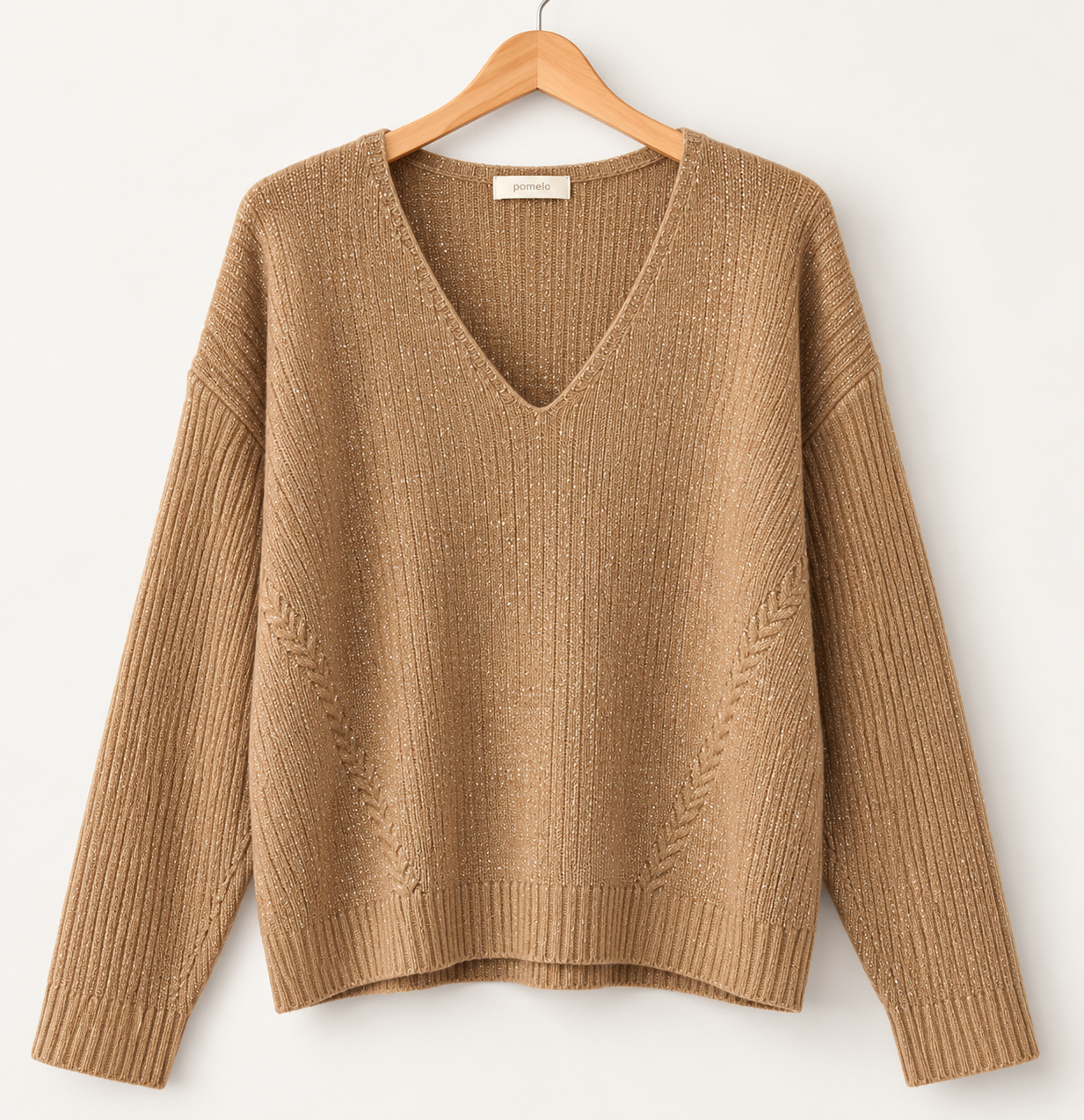 Pull en maille fine lurex à col V - N8003