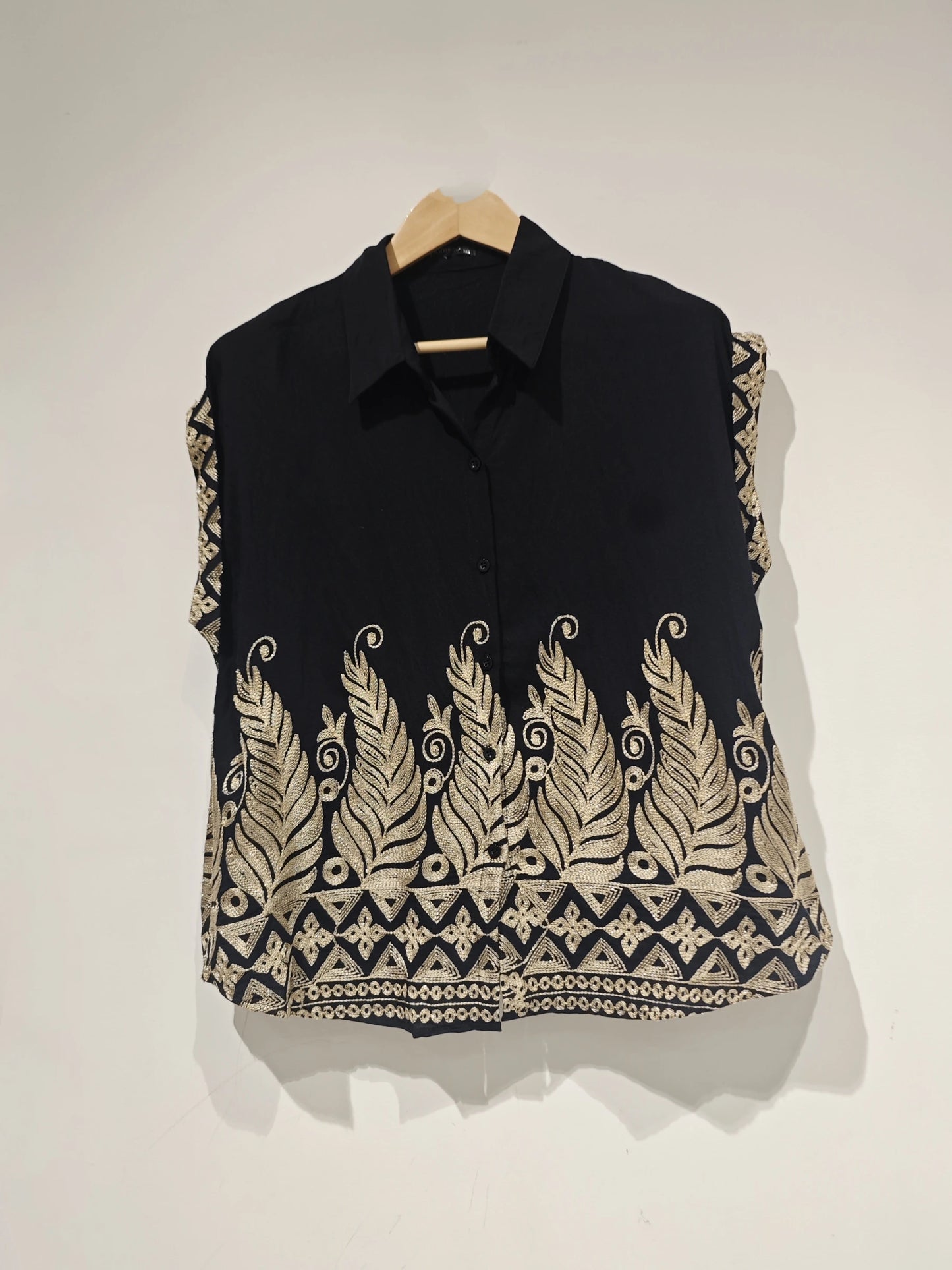 Chemise Brodée Élégance Bohème FL010