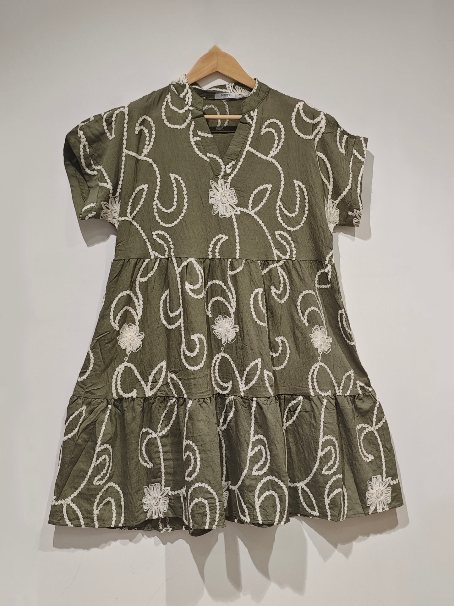 Robe Bohème style Brodée 1850 - L'Élégance Naturelle
