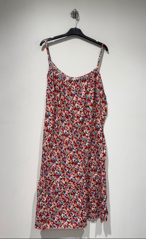 La Robe d'Été Fleurie à Bretelles - Élégance 2507-02